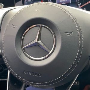 Meet your Posher, Anis